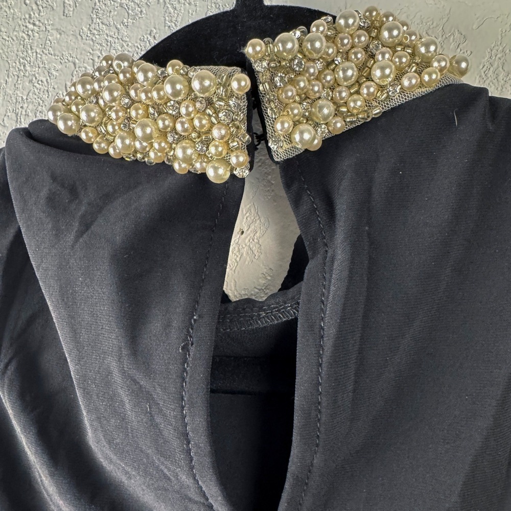 Joseph Ribkoff Black Sleeveless Top Faux Pearl Embellished Mock Neck Size 8 - Picture 5 of 5